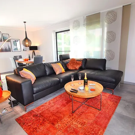 Luxus_eg_fewo Tee One Apartman